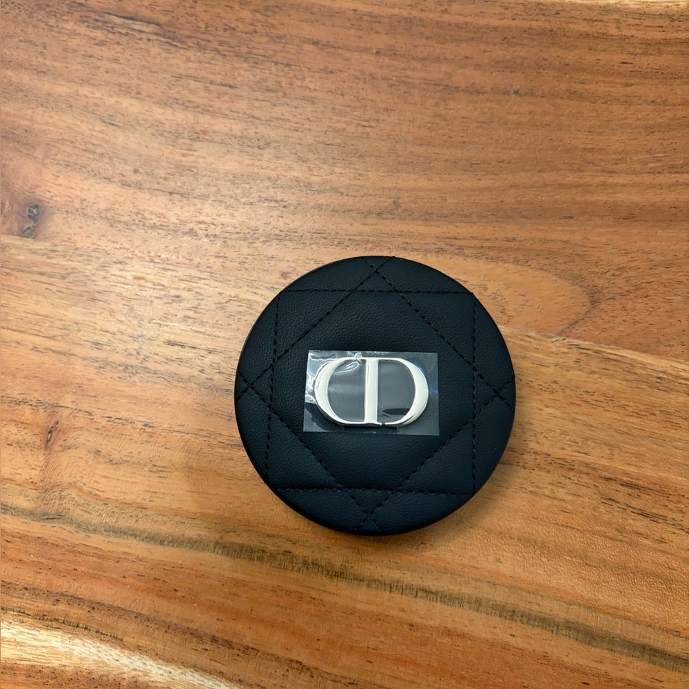Dior Compact Mirror - Picture 1 of 4